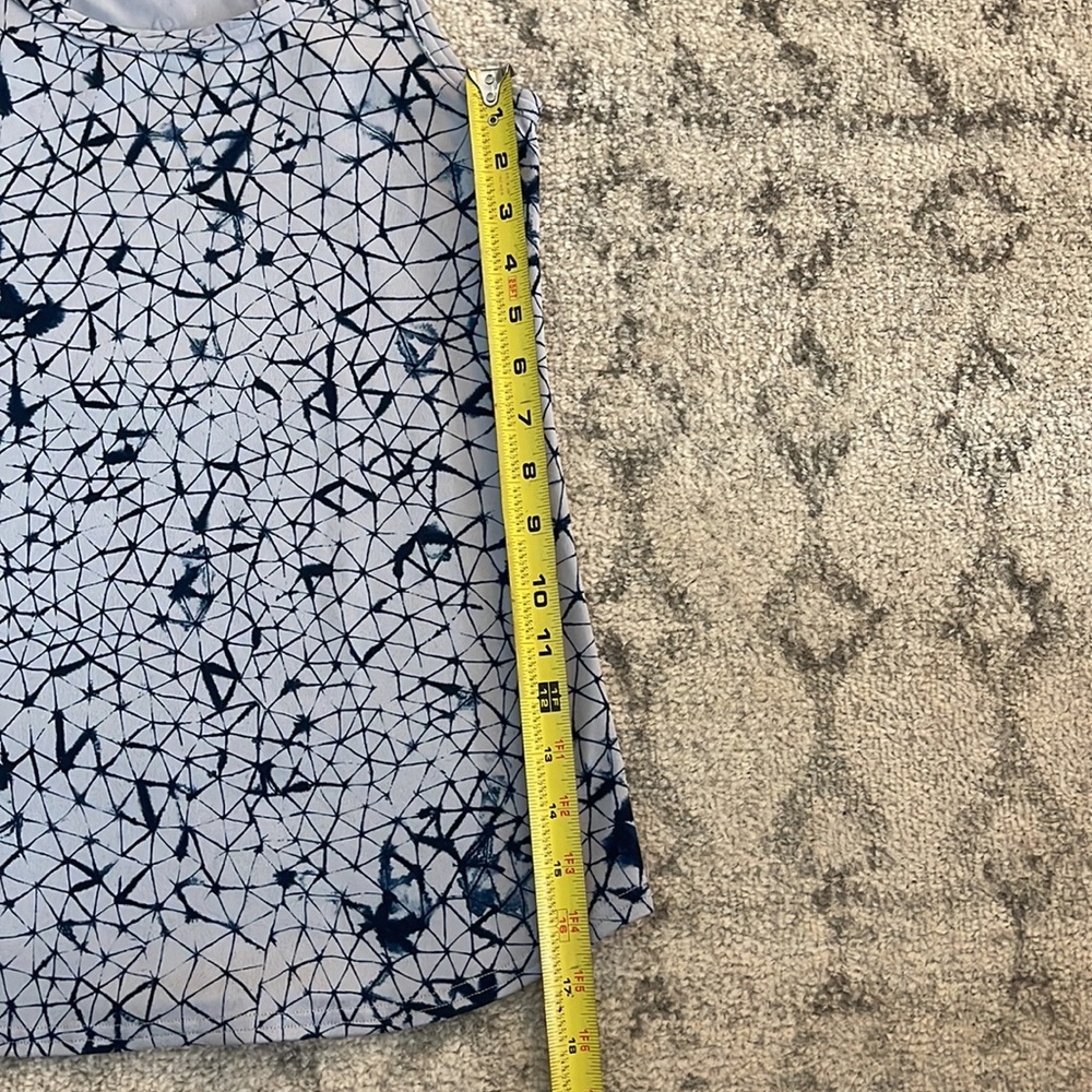 Lululemon Blue Tank - size 6/8 - Picture 7 of 7